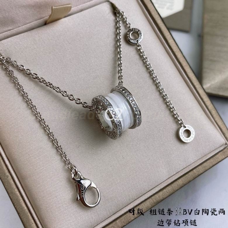 Bvlgari Necklaces 126